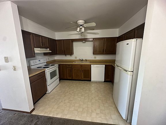 4th image of 198 Mohawk Dr #103