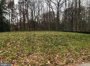 830 Cedar Ave, Essex, MD 21221