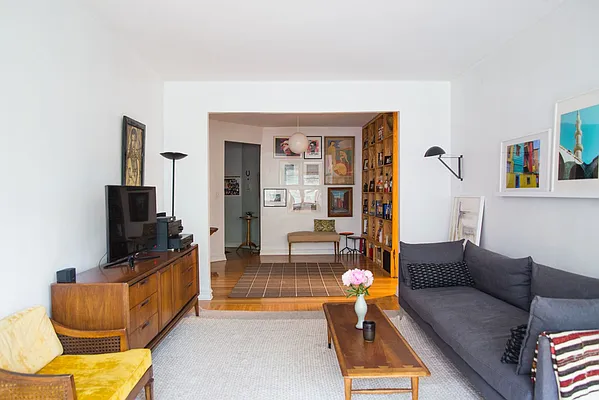 Sold by Owner | media 4