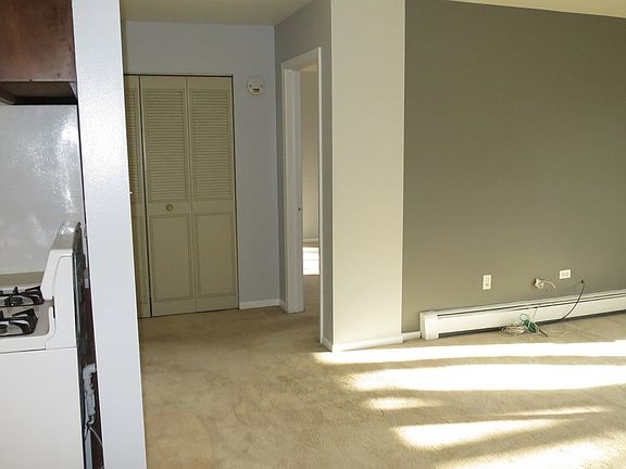 2nd image of 8970 Parkside Ave #316