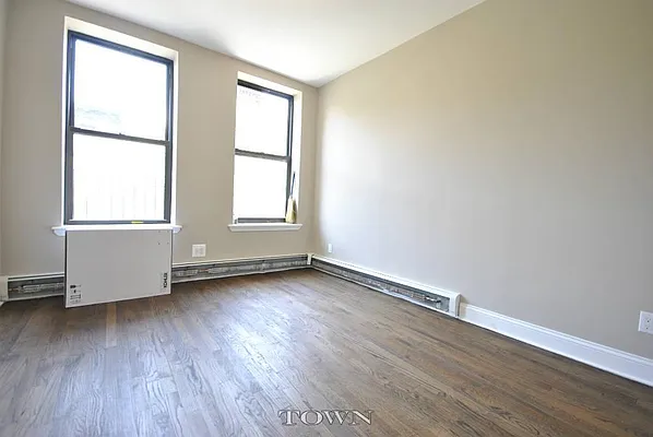 Rented by Town Residential | media 38