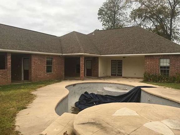 4th image of 343 Braeburn Glen Dr
