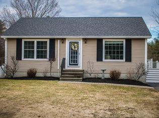 217 Main St, Windham, ME 04062