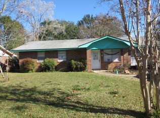 329 Mincheck Rd, Ocean Springs, MS 39564