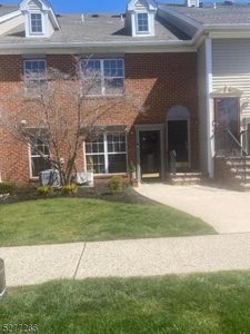 110 Strull Ct, Bridgewater, NJ, 08807