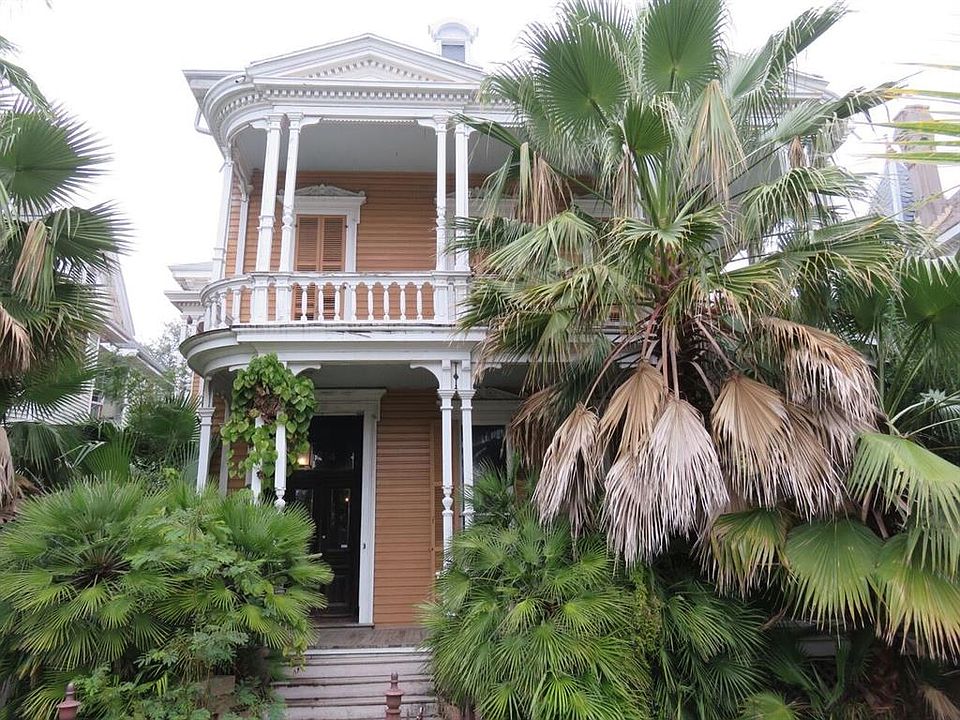 1st image of 1814 Sealy St