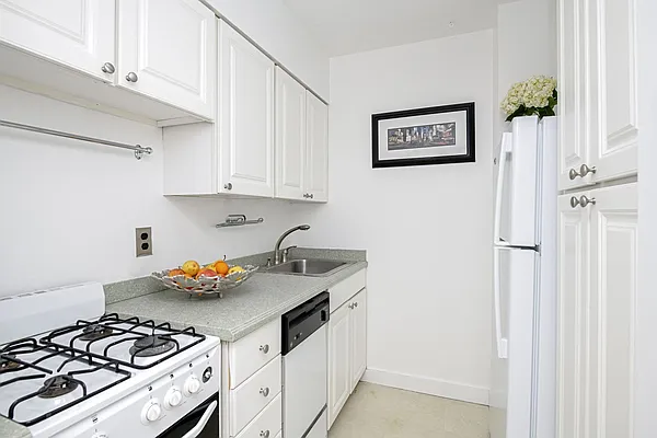 Sold by Compass | media 4