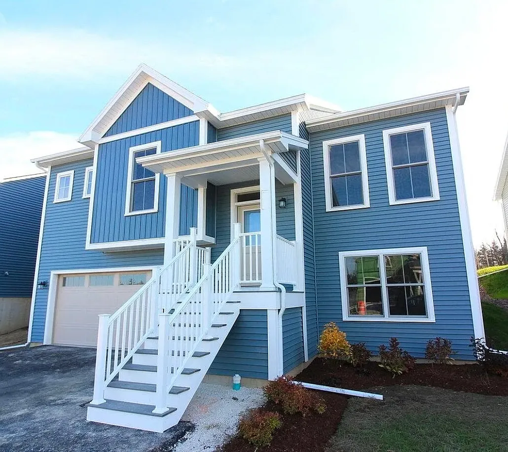 3 bed, 2211 sqft, $3,500 — Photo 1
