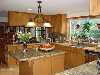 3rd image of 10780 Silver Spur Dr