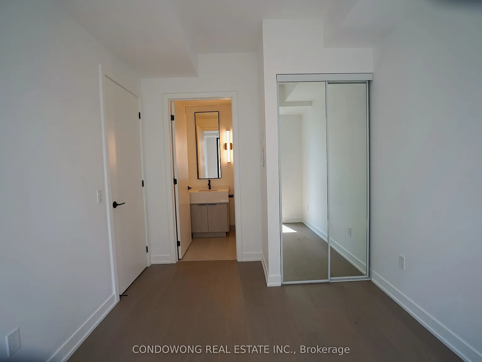 2 bed, $2,950 — Photo 4