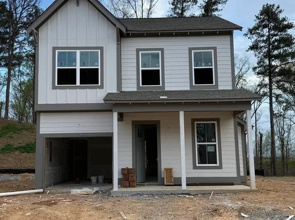 121 Huntley Dr, Pelham, AL 35124