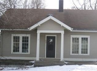 655 E 5th St, Corsica, SD 57328