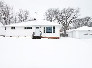 48 Talbot Dr, Bedford, OH 44146