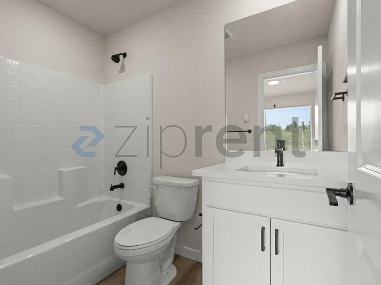 626 164th St SW #H4 — Photo 13