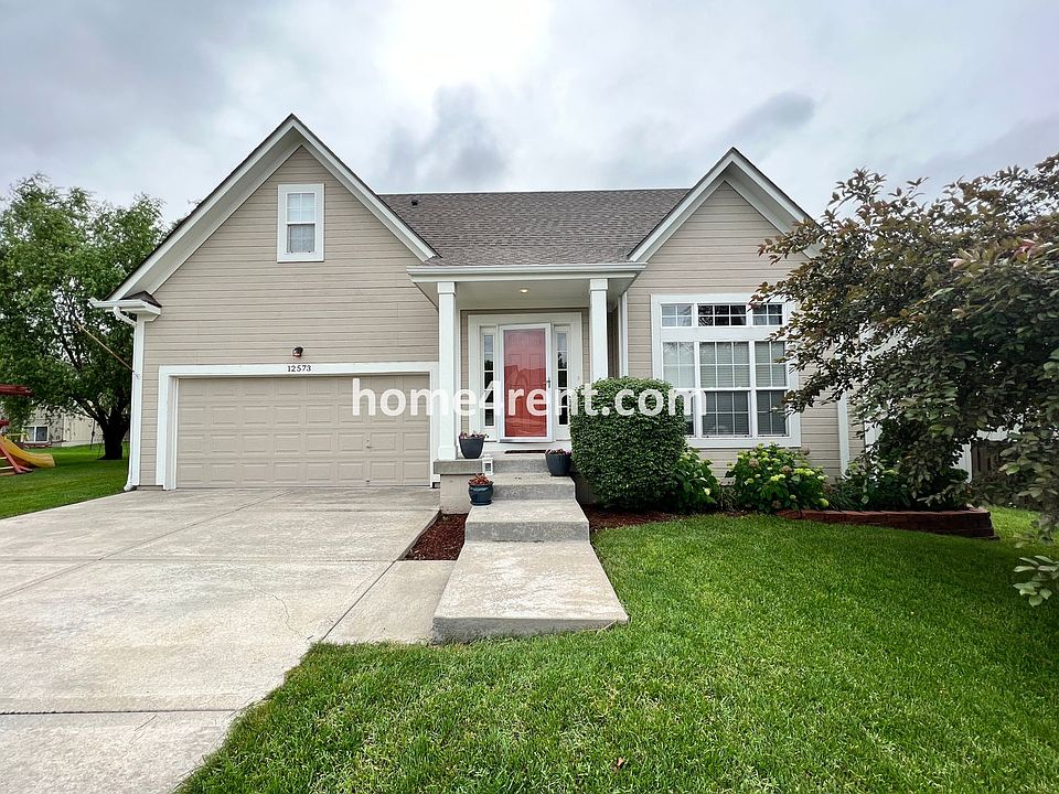 1st image of 12573 S Race St