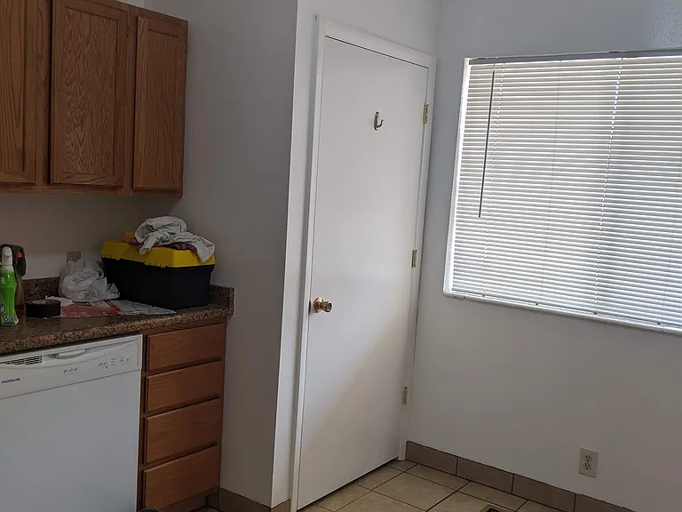 1347 E Fort Union Blvd #1 — Photo 6