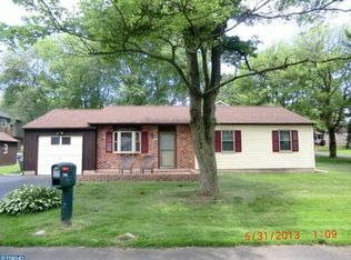 1701 Oak Rd, Feasterville Trevose, PA
