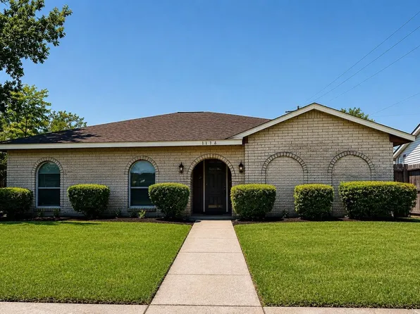 11326 Sagevale Ln, Houston, TX 77089
