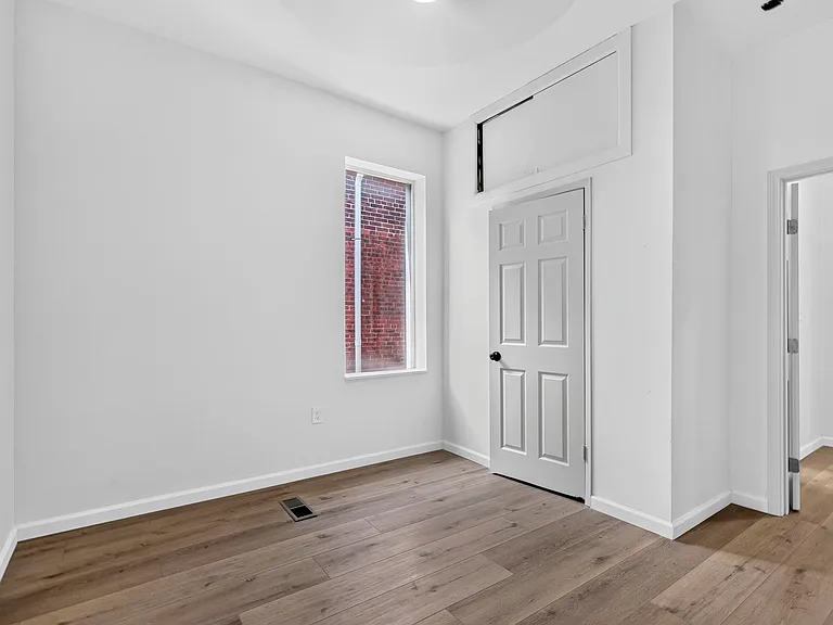 3647 Wisconsin Ave — Photo 9