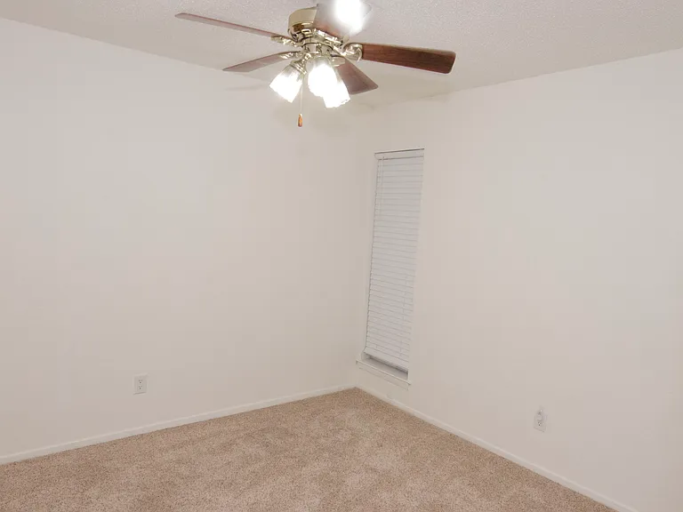 1801 W Spring Creek Pkwy #D2 — Photo 21