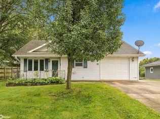 302 W Vine St, Mount Pleasant, IA 52641