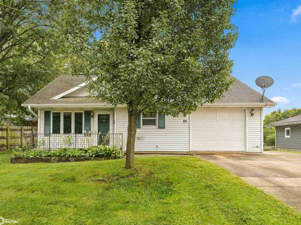 302 W Vine St, Mount Pleasant, IA 52641