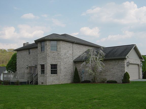 5th image of 1013 Pansy Ln