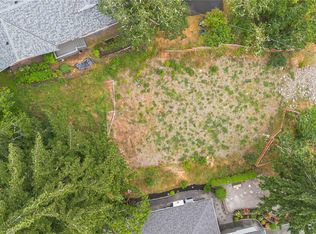 2204 Burnside Rd W, View Royal, BC V9B 6J6
