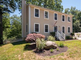 65 Woodlands Dr, Epping, NH 03042