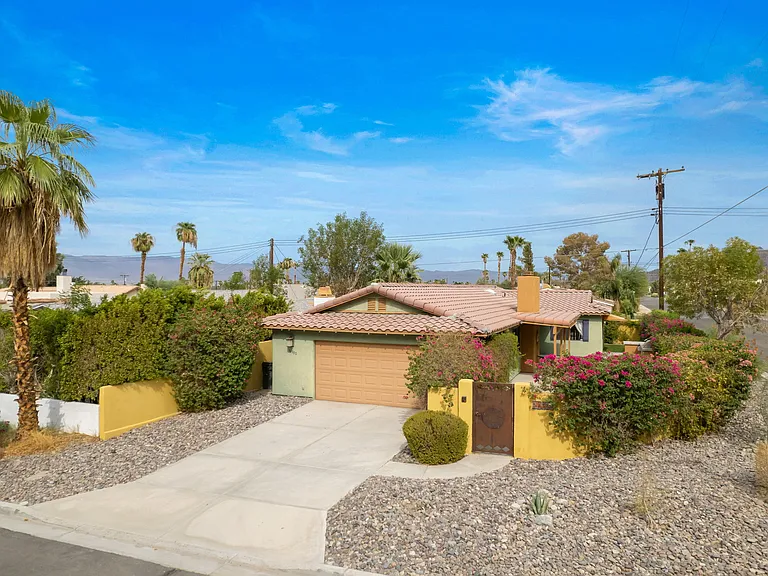 51980 Avenida Cortez — Photo 23