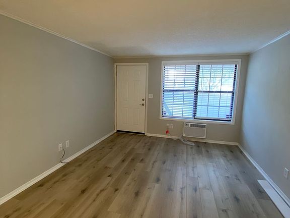3rd image of 2490 SW 14th Dr APT 32