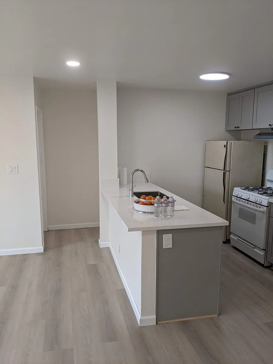Building Photo - 4727 W 147th St #225