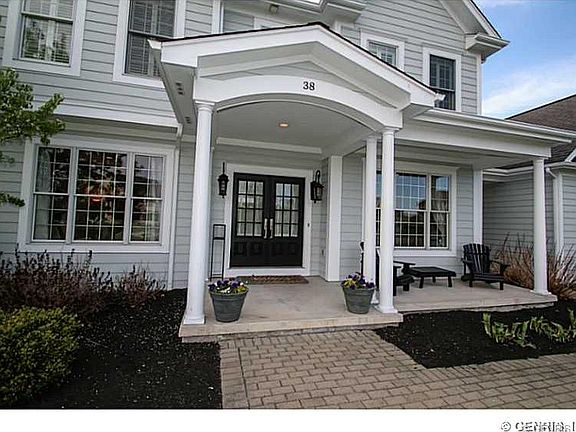 2nd image of 38 Amber Hill Dr