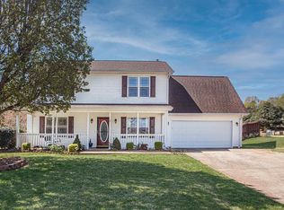 2 Rutgers Way, Mauldin, SC 29662