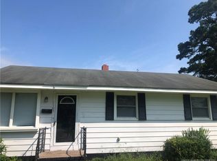 1105 E 13th St, Lumberton, NC 28358