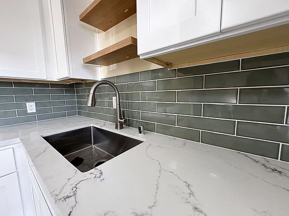 4th image of 3225 Cadillac Dr #3