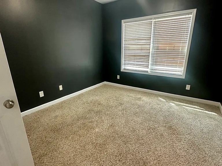 5333 Nessee St — Photo 7