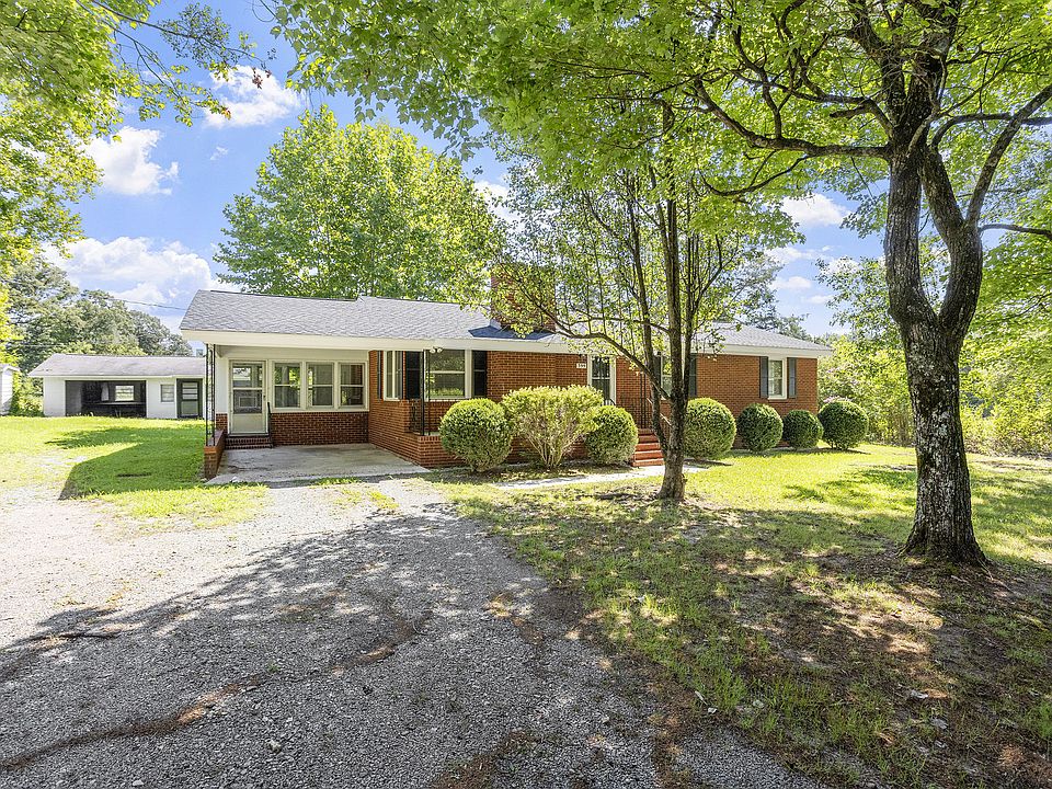1st image of 399 Willett Rd