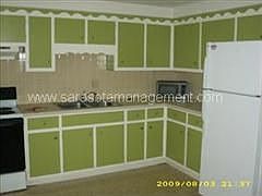 3rd image of 3009 Vesper Ave