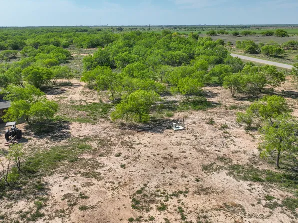 2004A CR 3000 LOT 2, Pearsall, TX 78061