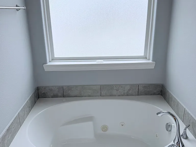 6801 Truxton Dr — Photo 13