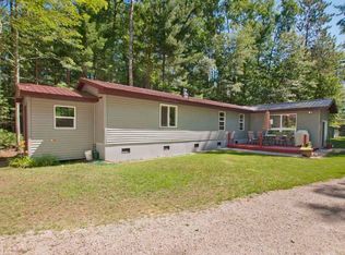 N3243 River Bend Rd, Peshtigo, WI 54157