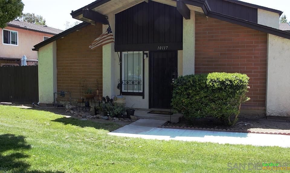 1st image of 10117 Carefree Dr