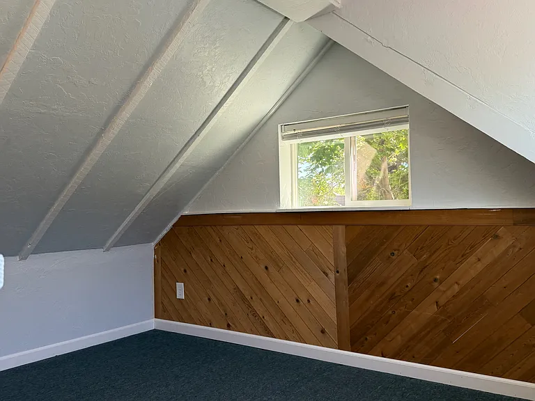1307 Roosevelt Ave — Photo 13