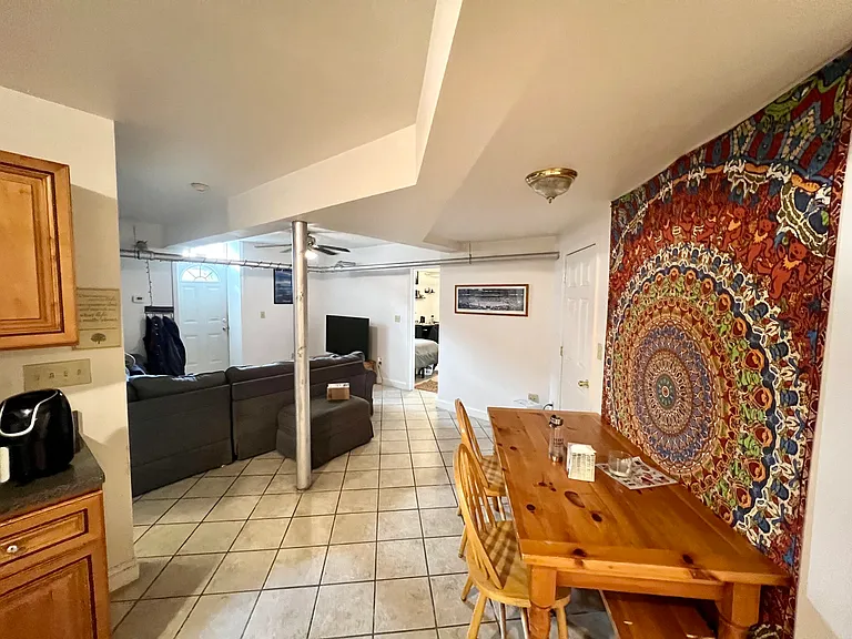 35 Cummings Rd #B — Photo 8