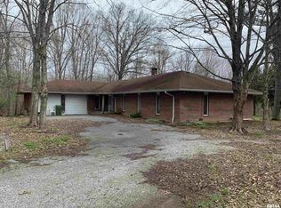 23 Trillium Ln, Murphysboro, IL 62966