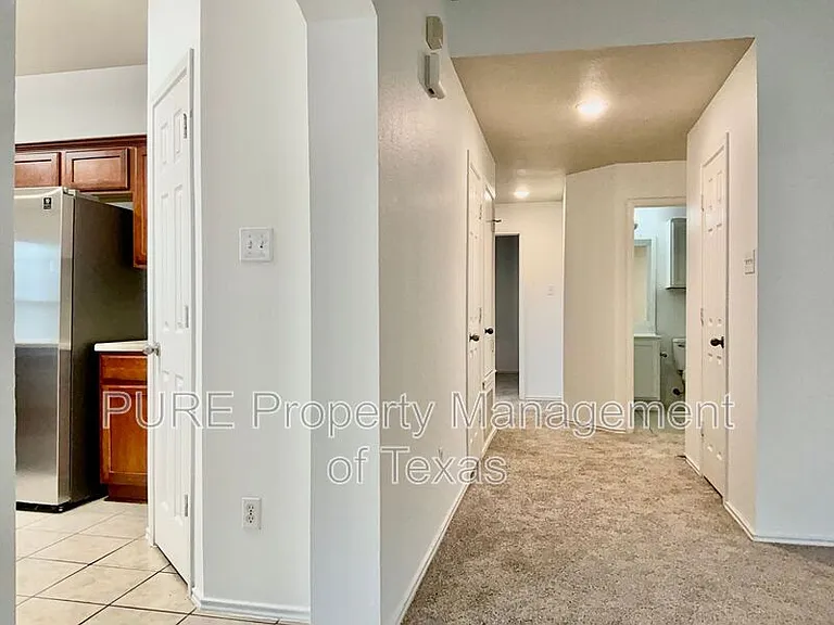 3232 Clinton Pl — Photo 8