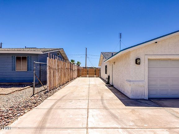 4th image of 2730 Palo Verde Blvd N