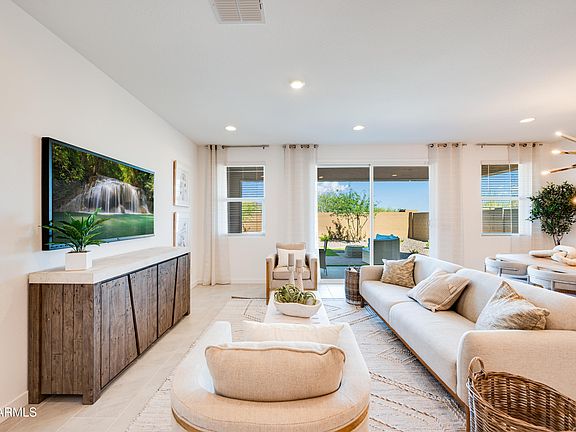 5th image of 7538 W HONEYSUCKLE Drive