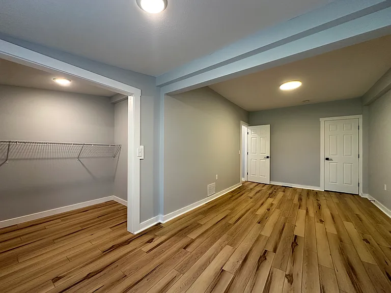 128 Caroline Ave #1 — Photo 27